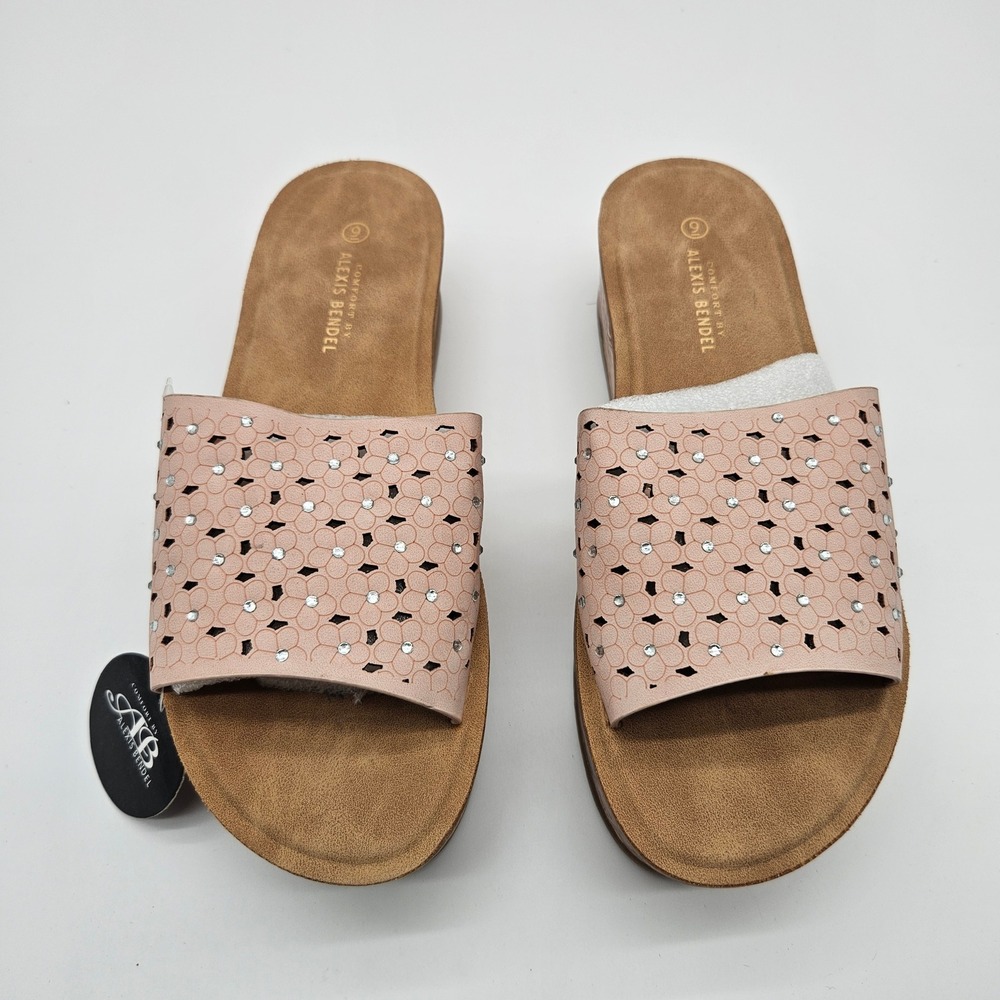Alexis Bendel Paloma Blush Pink Studded Flower Wedge Sandals Size‎ 9